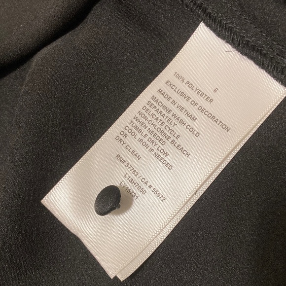 Laundry By Shelli Segal Black Cold Shoulder Blouse - Picture 6 of 10